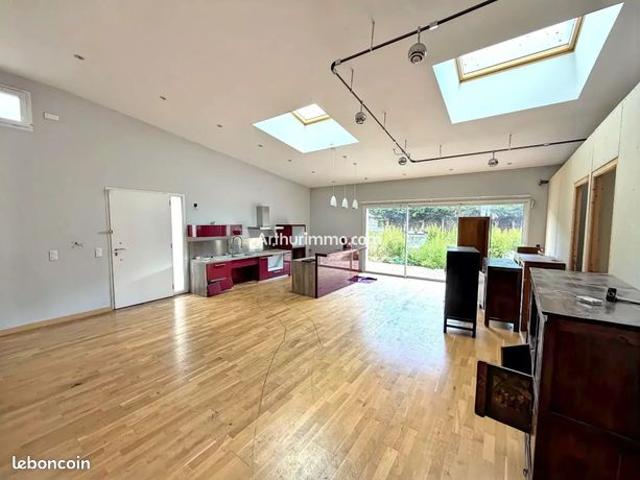 Maison 7 pièces 146 m²