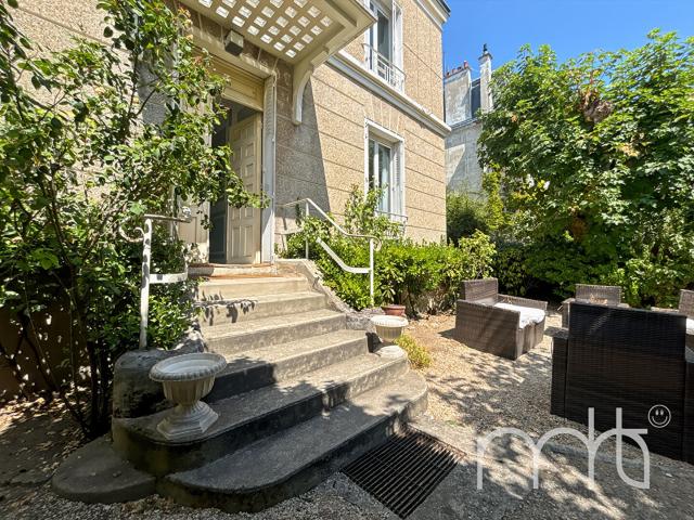 Maison 7 pièces 146 m²