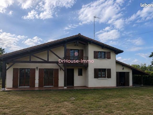 Maison 7 pièces 146 m²