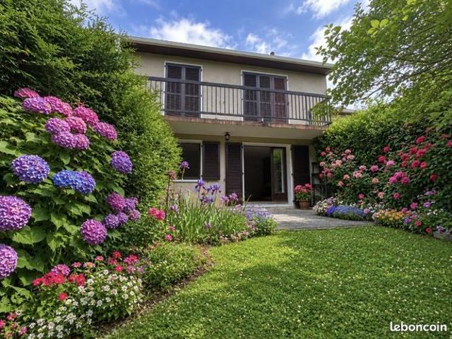 Maison 7 pièces 146 m²