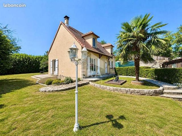 Maison 7 pièces 146 m²
