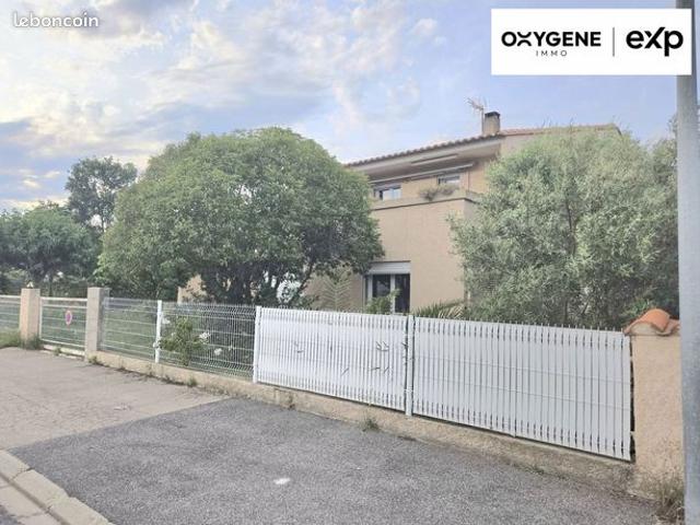 Maison 7 pièces 146 m²