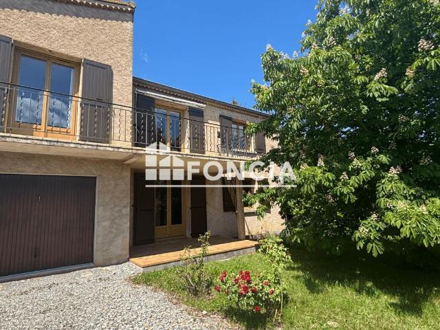 Maison 7 pièces 146 m²