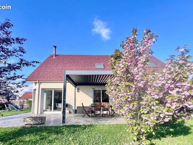 Maison 7 pièces 146 m²