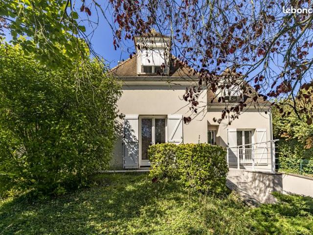 Maison 7 pièces 146 m²