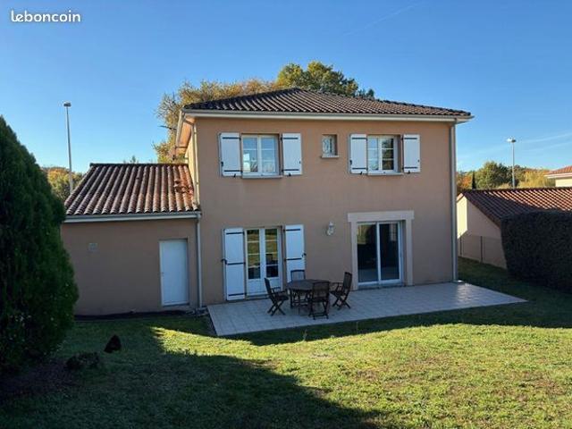 Maison 7 pièces 146 m²