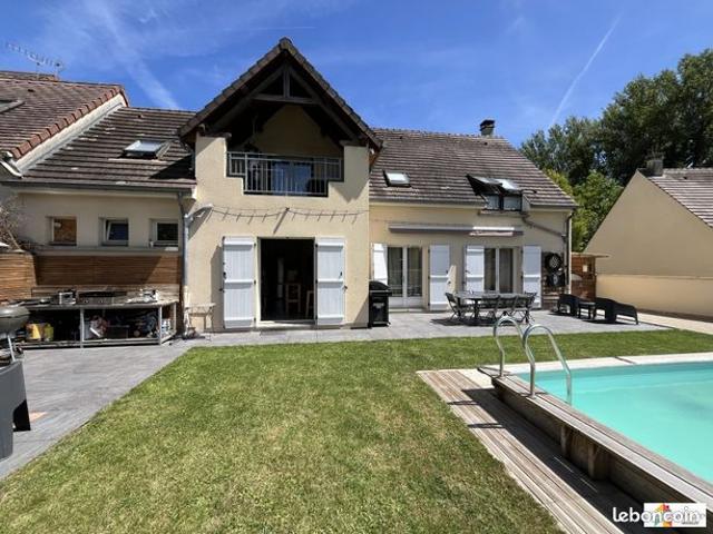 Maison 7 pièces 146 m²