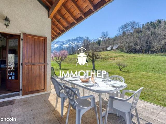 Maison 6 pièces 146 m²