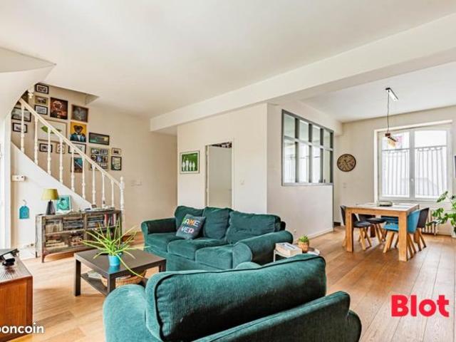 Maison 7 pièces 146 m²