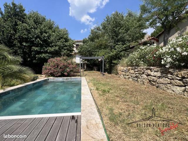 Maison 7 pièces 146 m²
