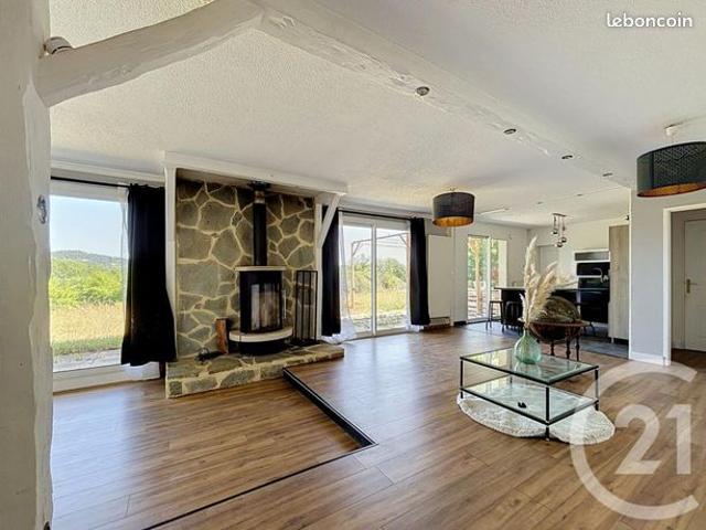 Maison 7 pièces 146 m²