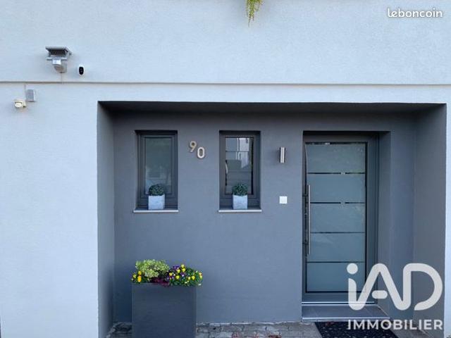 Maison 7 pièces 146 m²
