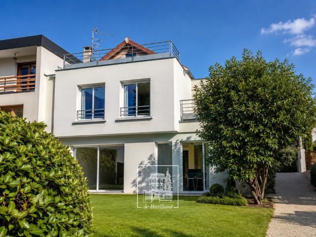 Maison 7 pièces 147 m²