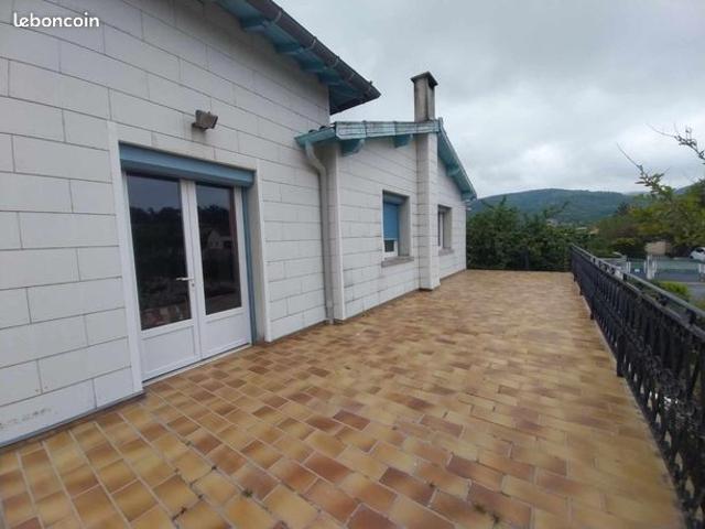 Maison 7 pièces 147 m²