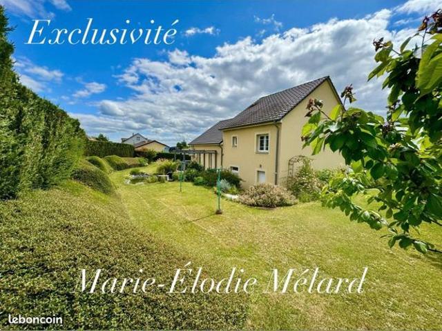 Maison 7 pièces 147 m²