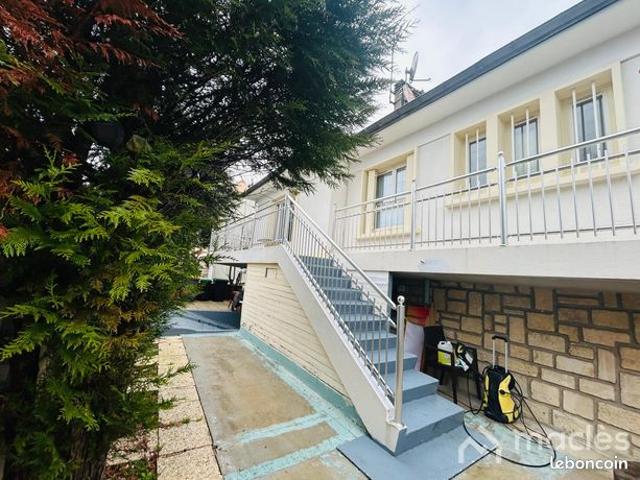Maison 7 pièces 147 m²