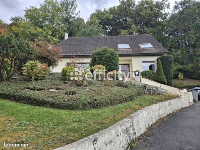 Maison 7 pièces 147 m²