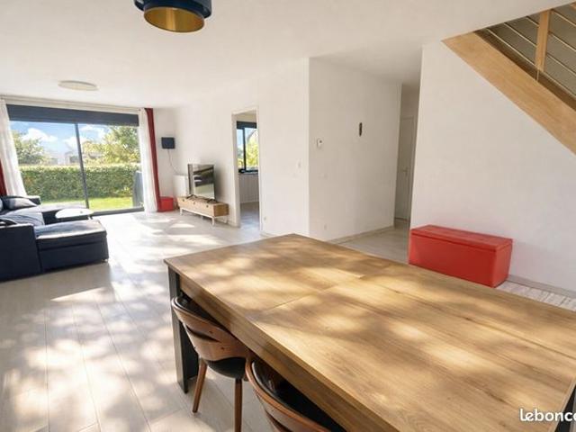 Maison 7 pièces 147 m²