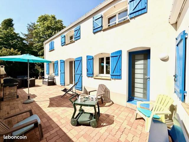 Maison 7 pièces 147 m²