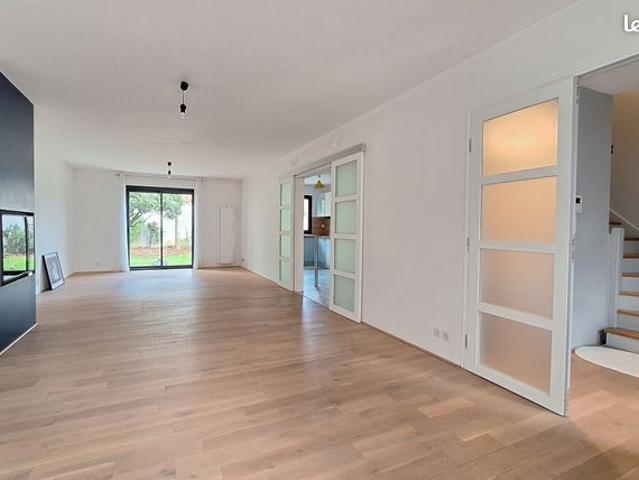Maison 7 pièces 147 m²