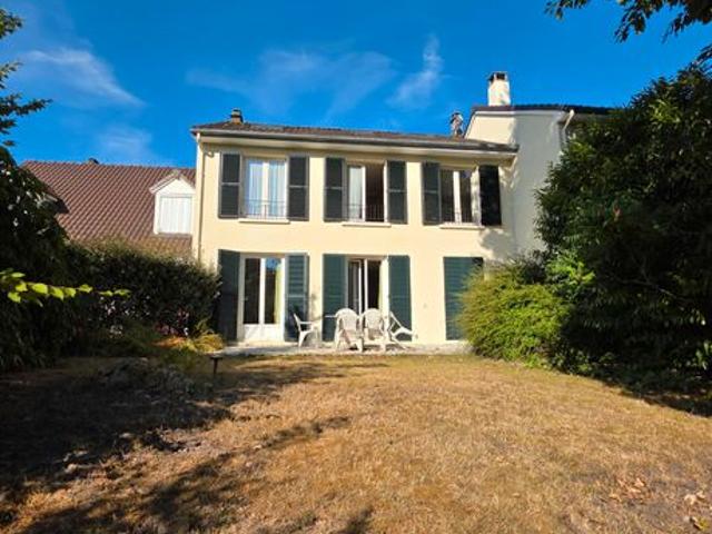 Maison 7 pièces 147 m²