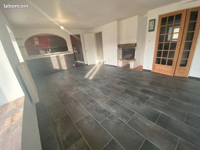 Maison 7 pièces 147 m²