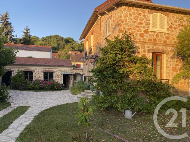 Maison 7 pièces 147 m²