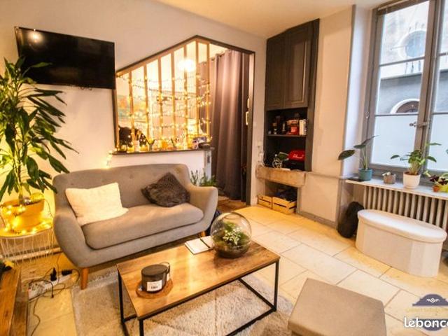 Maison 7 pièces 147 m²