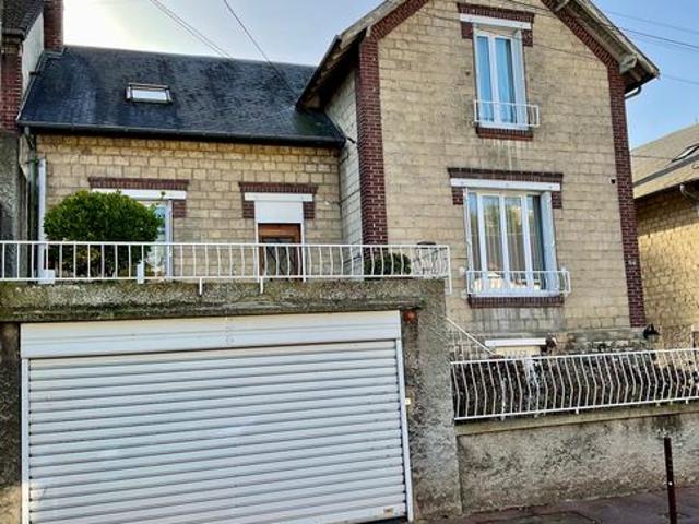 Maison 7 pièces 147 m²