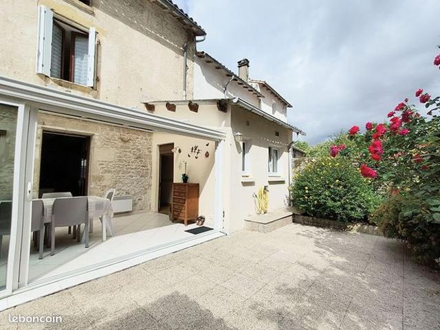 Maison 7 pièces 147 m²