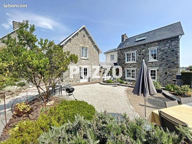 Maison 7 pièces 147 m²