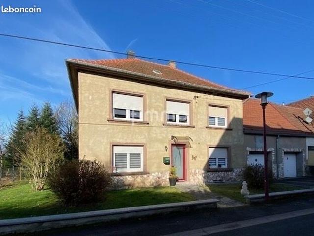 Maison 7 pièces 147 m²