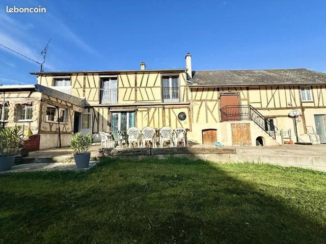 Maison 7 pièces 147 m²