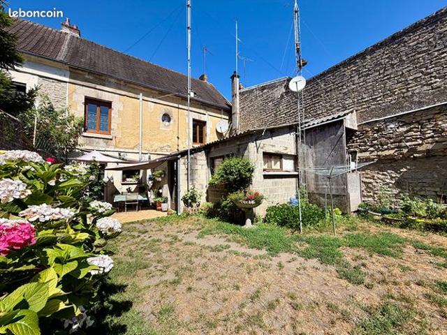 Maison 7 pièces 147 m²