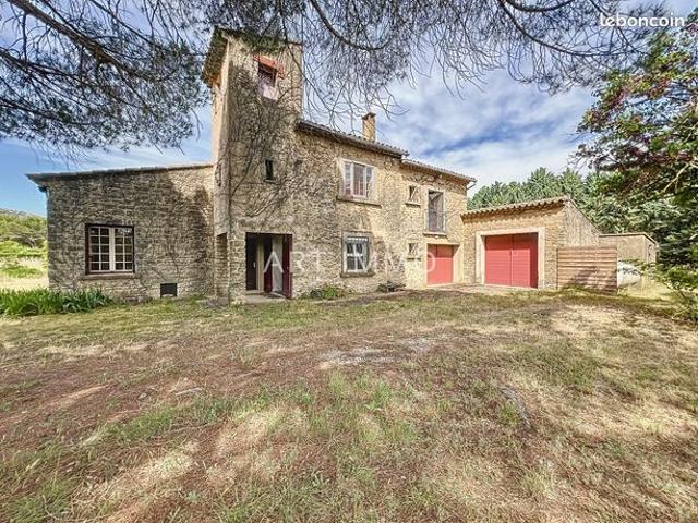 Maison 7 pièces 147 m²