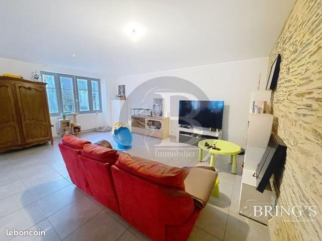 Maison 7 pièces 147 m²