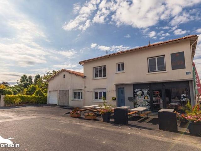 Maison 7 pièces 147 m²