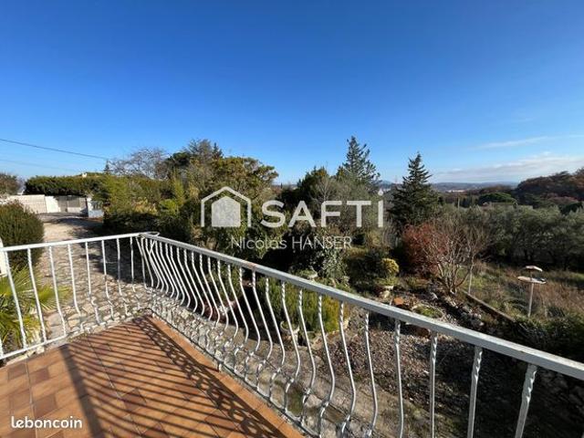 Maison 7 pièces 147 m²