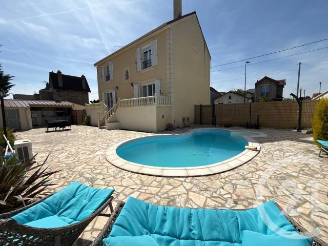 Maison 7 pièces 147 m²