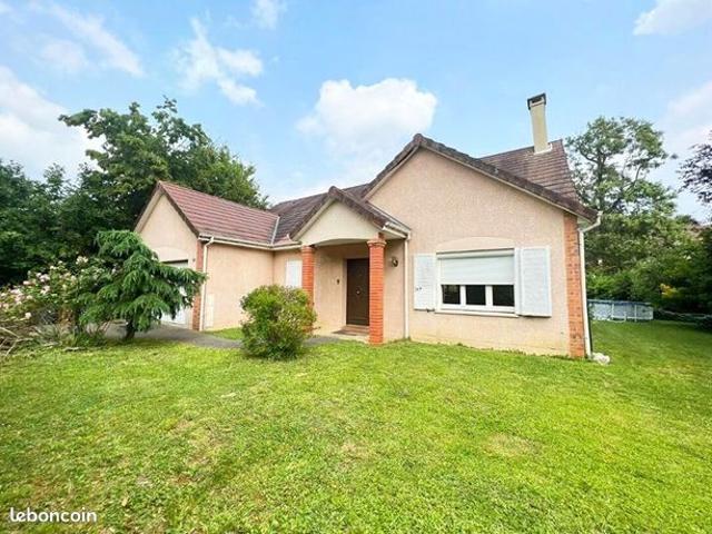 Maison 7 pièces 147 m²