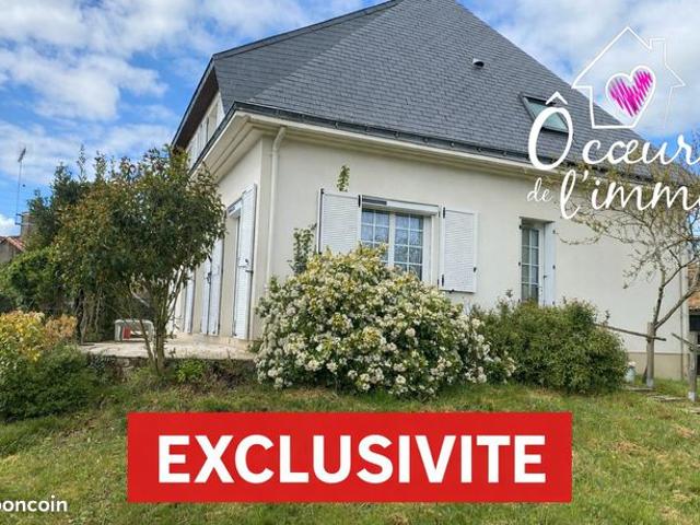 Maison 7 pièces 147 m²