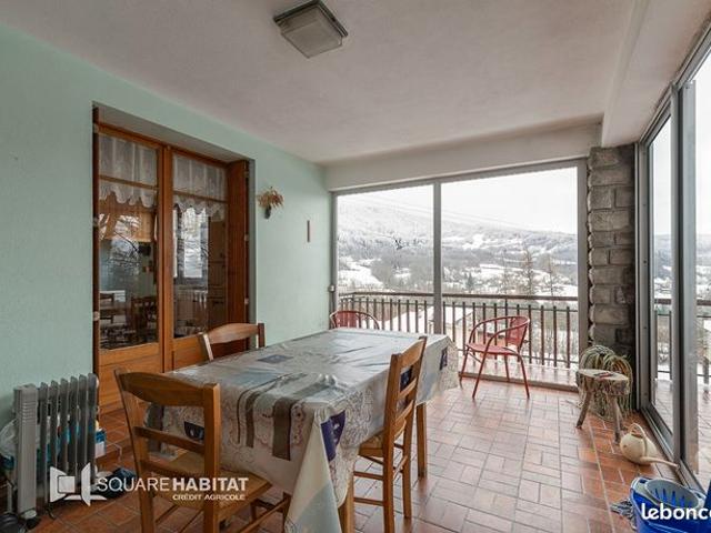 Maison 7 pièces 147 m²
