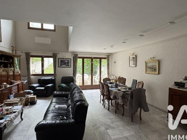 Maison 7 pièces 147 m²