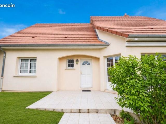 Maison 7 pièces 147 m²