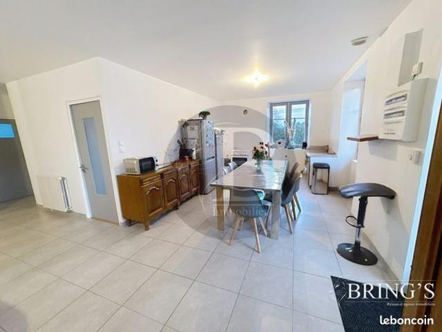 Maison 7 pièces 147 m²