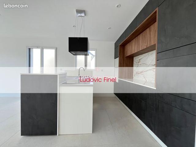 Maison 7 pièces 148 m²