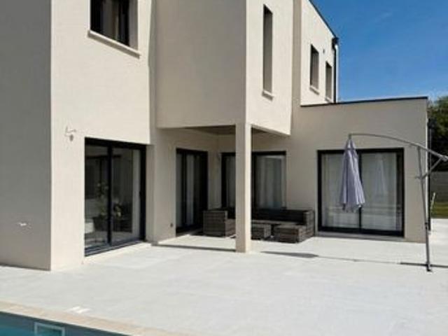 Maison 7 pièces 148 m²