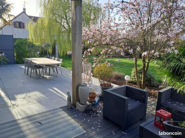 Maison 7 pièces 148 m²