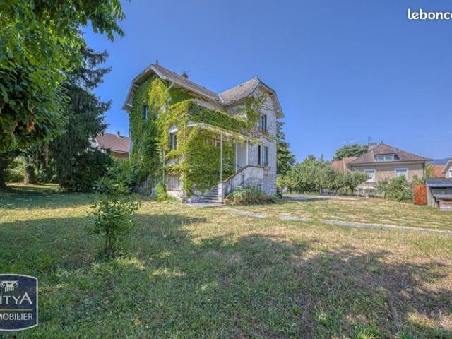 Maison 7 pièces 148 m²
