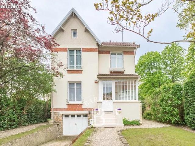 Maison 7 pièces 148 m²